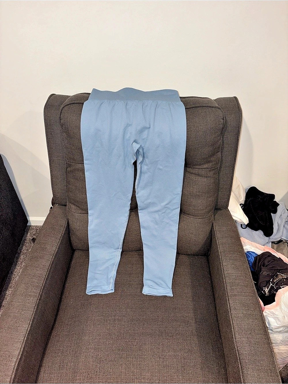 OQQ Blue Leggings Size Medium Like New